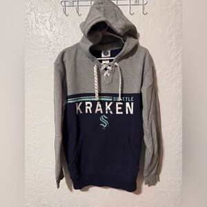 NHL Seattle Kraken Lace-up Pullover Hoodie
Men’s Size Small